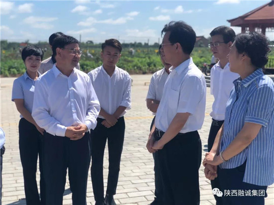 ���Cʡ���f(xi��)����ϯ���c�(y��ng)��ί��ӛ�O�������\(ch��ng)�{(di��o)��ָ��(d��o)����