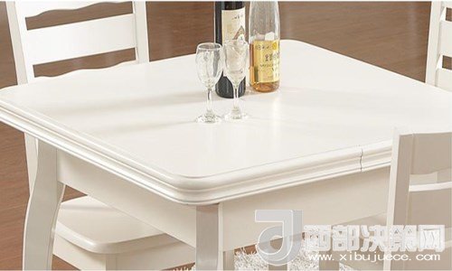 喜歡白色餐桌 但椅子該如何搭配？