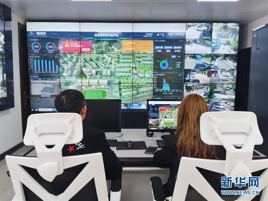 (在習近平新時代中國特色社會主義思想指引下——新時代新作為新篇章·習近平總書記關切事·圖文互動)(1)扎緊籬笆打好樁——各地筑牢社區(qū)防控安全屏障