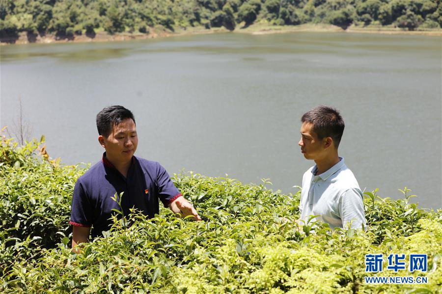 (新華全媒頭條·圖文互動(dòng))(3)基層天地廣闊 青春大有作為——聚焦“三支一扶”計(jì)劃實(shí)施十五年
