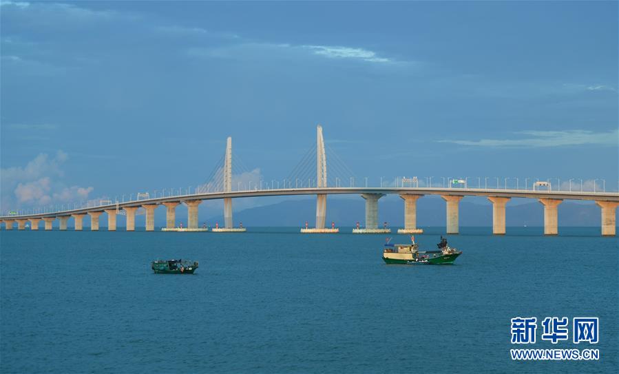 (新華全媒頭條·圖文互動)(9)偉大旗幟引領(lǐng)歷史巨變——習(xí)近平新時代中國特色社會主義思想指引“十三五”經(jīng)濟社會發(fā)展述評