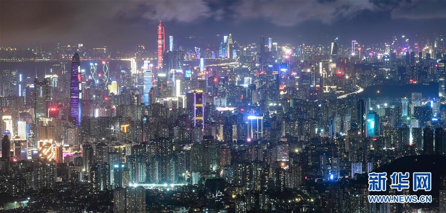 (新華全媒頭條·圖文互動)(18)偉大旗幟引領(lǐng)歷史巨變——習(xí)近平新時代中國特色社會主義思想指引“十三五”經(jīng)濟社會發(fā)展述評